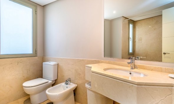 Resale - Apartment - Orihuela Costa - Las Colinas Golf