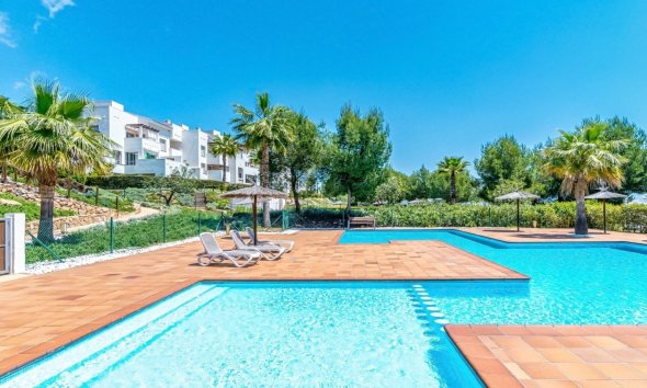 Resale - Apartment - Orihuela Costa - Las Colinas Golf
