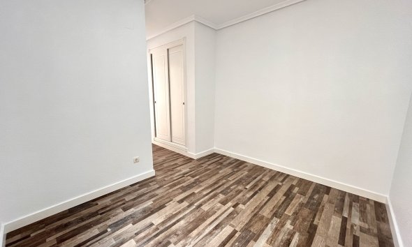 Reventa - Apartamento - San Miguel de Salinas