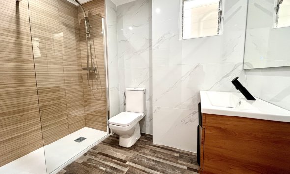 Reventa - Apartamento - San Miguel de Salinas