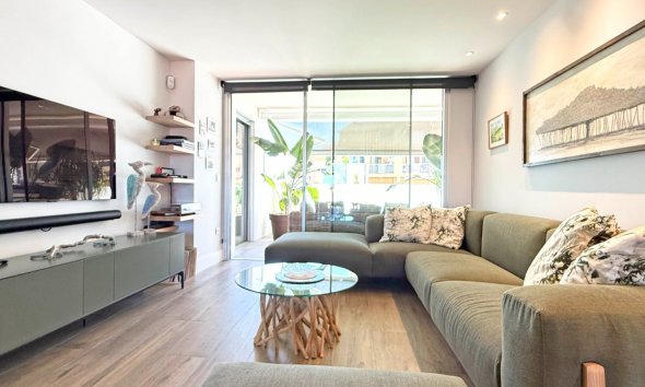 Resale - Apartment - Orihuela Costa - Cabo de Palos