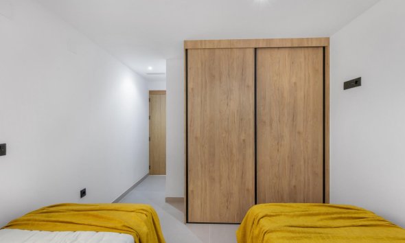 Resale - Apartment - Torrevieja - La Mata pueblo