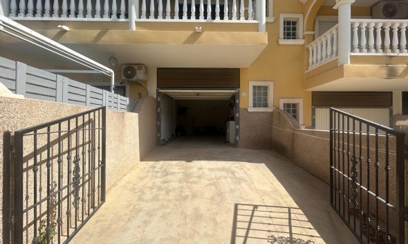 Resale - Terraced house / Townhouse - Algorfa - Montemar