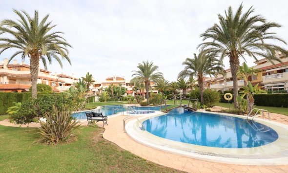 Reventa - Terraced house - Orihuela Costa - Punta Prima