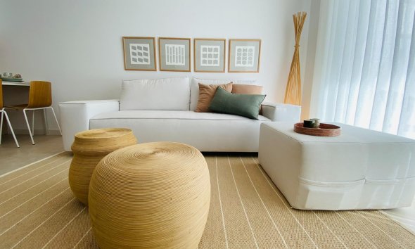 New Build - Terraced house / Townhouse - Pilar de la Horadada - pueblo