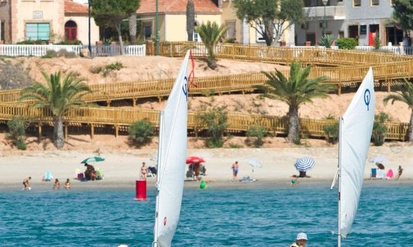 New Build - Terraced house / Townhouse - Pilar de la Horadada - Parque Ramon eugenio Escudero