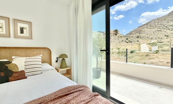 New Build - Terraced house / Townhouse - Cox - San Fernando