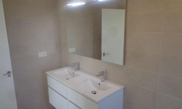 Rynek Pierwotny - Willa - Pinoso - Camino Del Prado