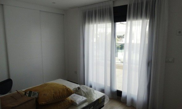 New Build - Terraced house / Townhouse - Pilar de la Horadada - pueblo