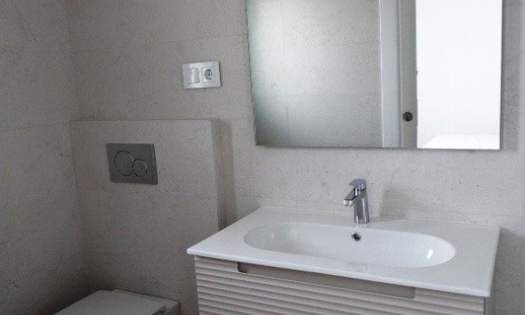 New Build - Terraced house / Townhouse - Pilar de la Horadada - pueblo