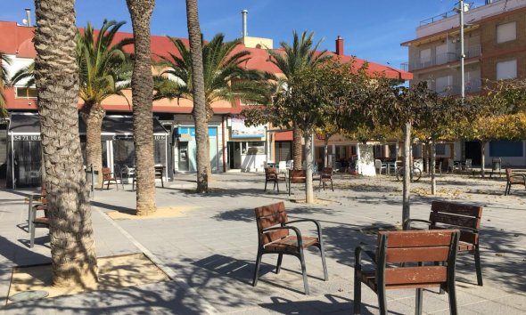 New Build - Terraced house / Townhouse - Pilar de la Horadada - pueblo