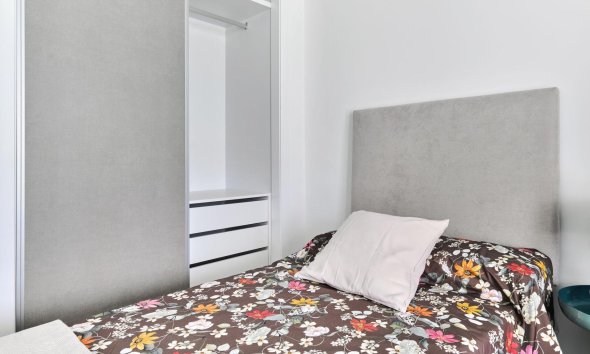 Obra nueva - Adosado - Torrevieja - Villa Amalia