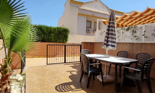 Resale - Terraced house / Townhouse - Orihuela Costa - Cabo Roig
