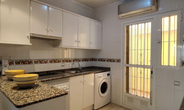 Resale - Terraced house / Townhouse - Orihuela Costa - Cabo Roig