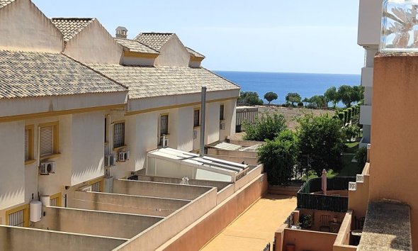Resale - Terraced house / Townhouse - Orihuela Costa - Cabo Roig