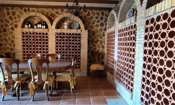 Resale - Estate / Farm / Plot - Orihuela