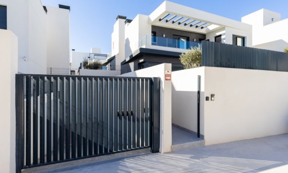 Rynek Wtórny - Willa - Algorfa