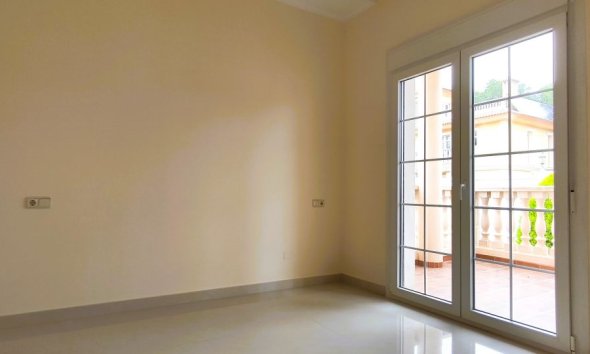 Resale - Villa - Orihuela Costa - Cabo Roig