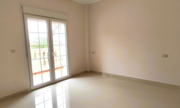 Resale - Villa - Orihuela Costa - Cabo Roig