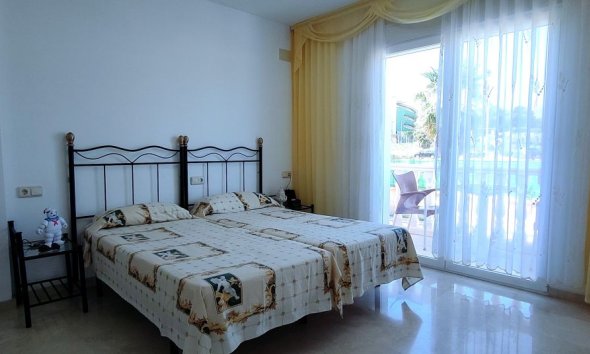 Resale - Villa - ALBIR