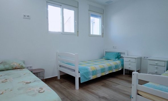 Resale - Villa - ALBIR