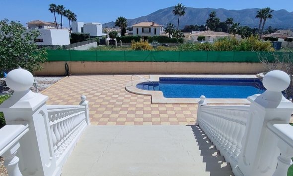 Resale - Villa - ALBIR