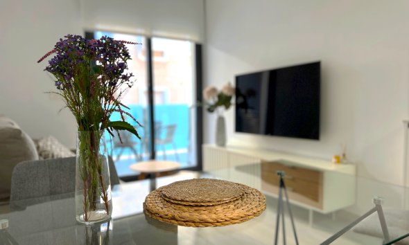 Resale - Apartment - Torrevieja - Playa del Cura