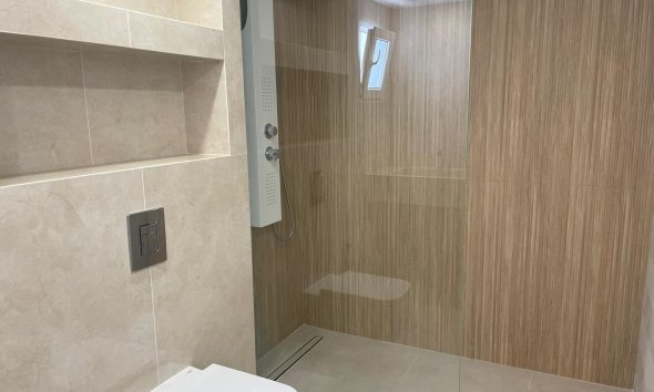 Resale - Villa - Torrevieja - Los Balcones