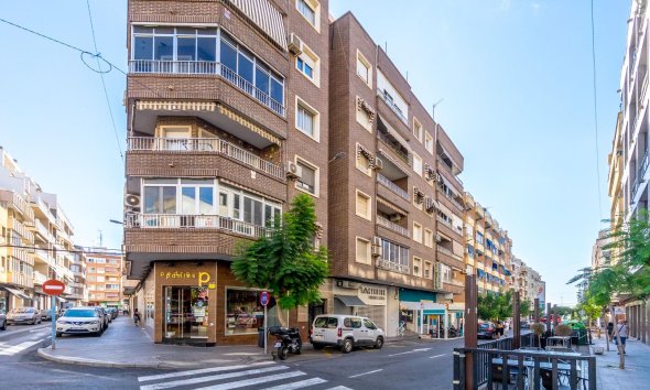 Resale - Apartment - Torrevieja - torrevieja