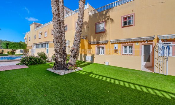 Resale - Apartment - San Miguel de Salinas - Orihuela Costa