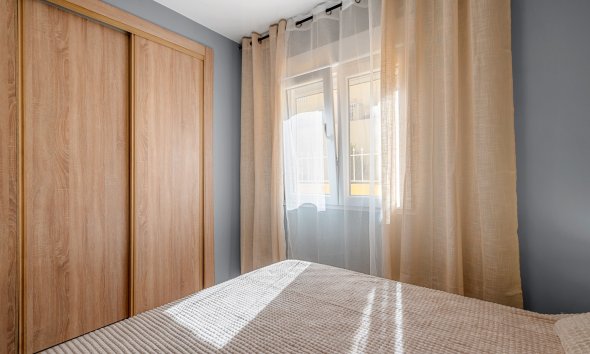 Resale - Apartment - San Miguel de Salinas - Orihuela Costa