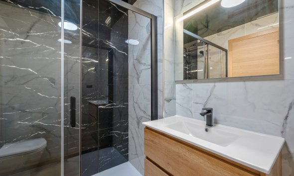 Resale - Apartment - San Miguel de Salinas - Orihuela Costa