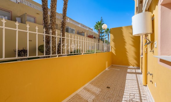 Resale - Apartment - San Miguel de Salinas - Orihuela Costa