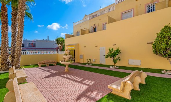 Resale - Apartment - San Miguel de Salinas - Orihuela Costa