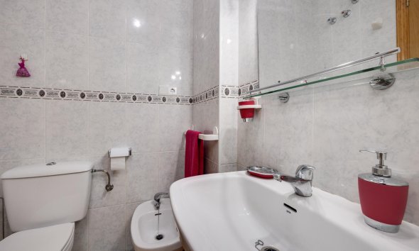 Reventa - Apartamento - Torrevieja - Playa del cura