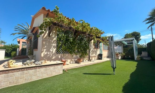 Resale - Villa - Orihuela Costa - Cabo Roig