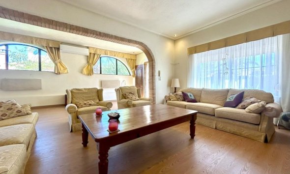 Resale - Villa - Orihuela Costa - Cabo Roig