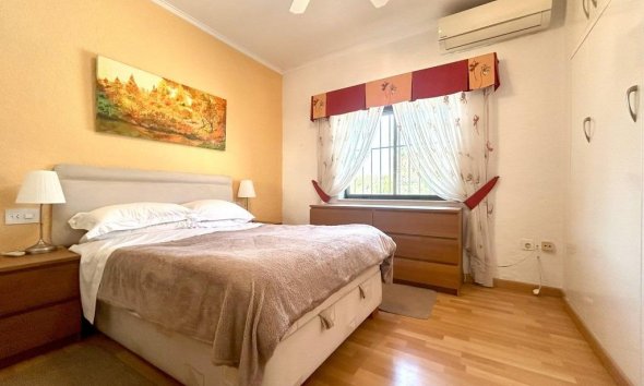 Resale - Villa - Orihuela Costa - Cabo Roig