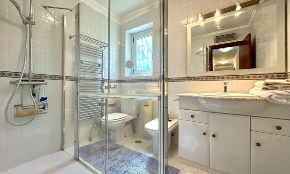 Resale - Villa - Orihuela Costa - Cabo Roig