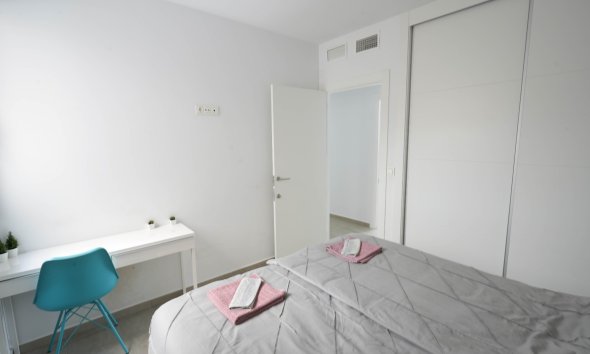 Rynek Wtórny - Willa - Benijofar