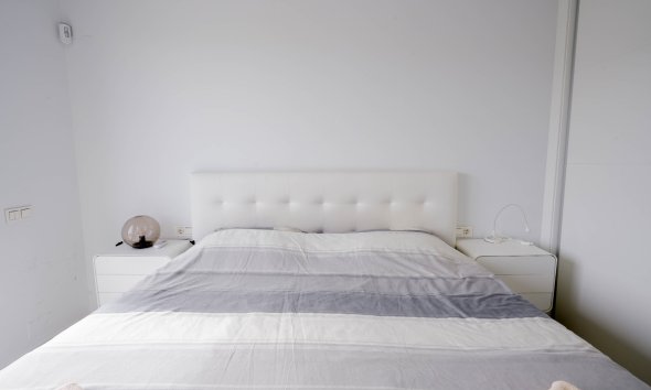 Rynek Wtórny - Willa - Benijofar