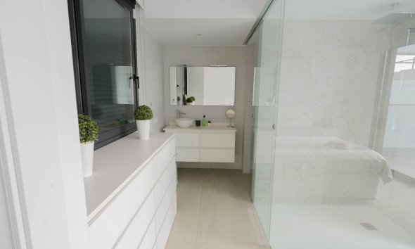 Rynek Wtórny - Willa - Benijofar