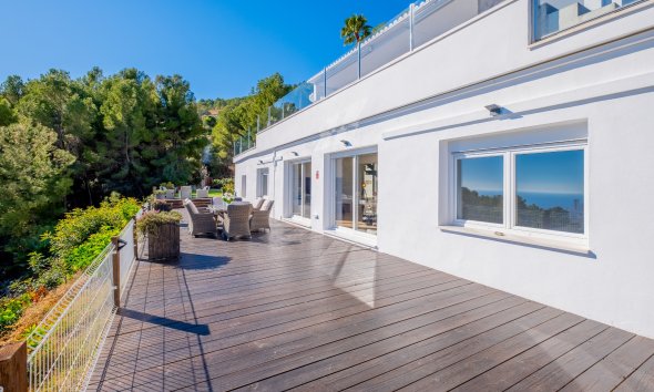 Resale - Villa - Calpe