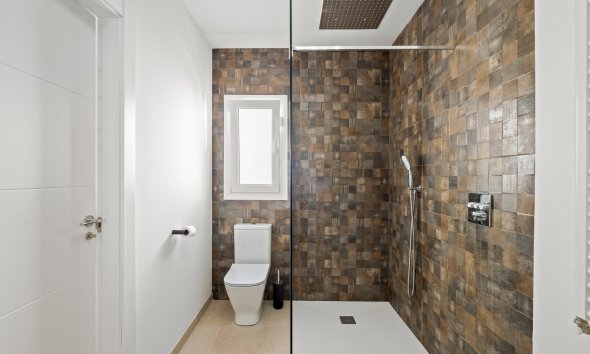 Resale - Villa - Calpe