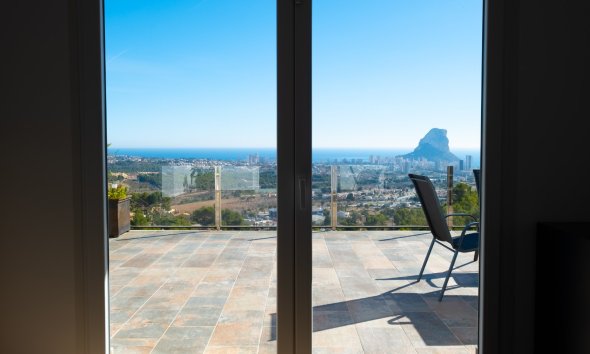 Resale - Villa - Calpe