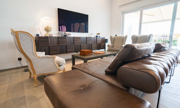 Reventa - Villa - Algorfa - La Finca Golf