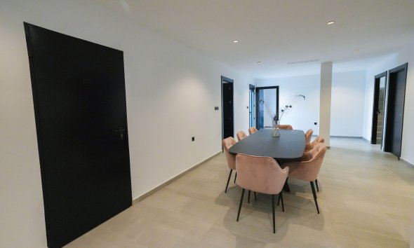 Resale - Villa - Benijofar