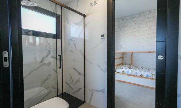 Resale - Villa - Benijofar