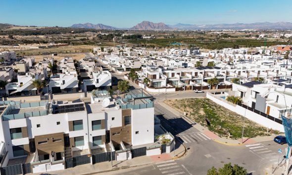 Resale - Villa - Benijofar