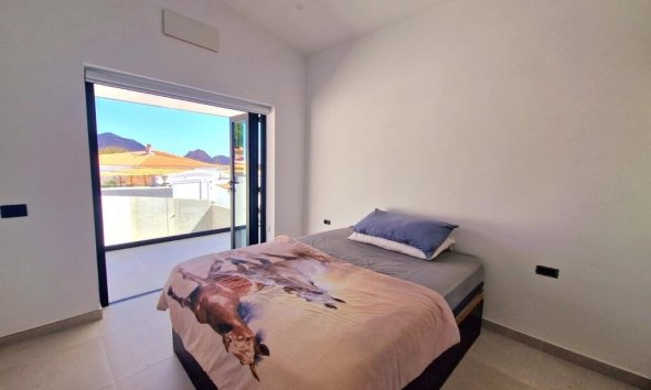 Resale - Villa - Chayofa - Chayofa Tenerife